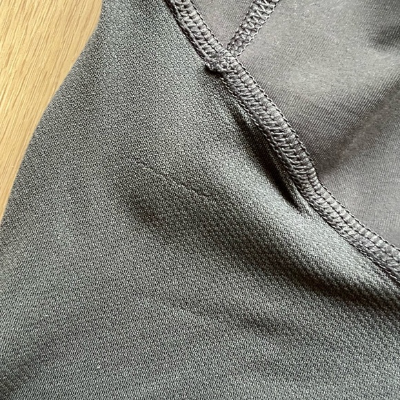 Lululemon Cropped Leggings - Picture 9 of 9